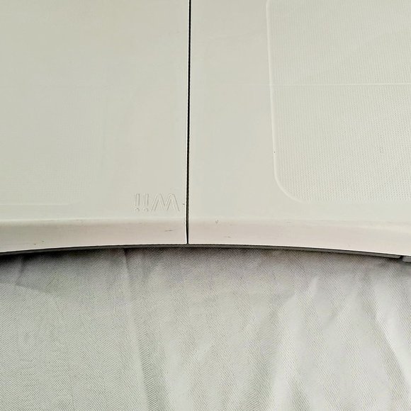 Nintendo Combo  Wii Fit Game With Wii Fit Balance Board - Picture 3 of 6